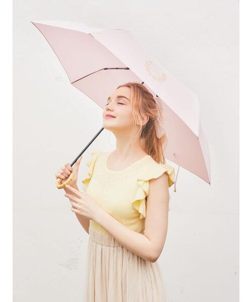 Maison de FLEUR（メゾンドフルール）の「ロゴプリント折りたたみ傘