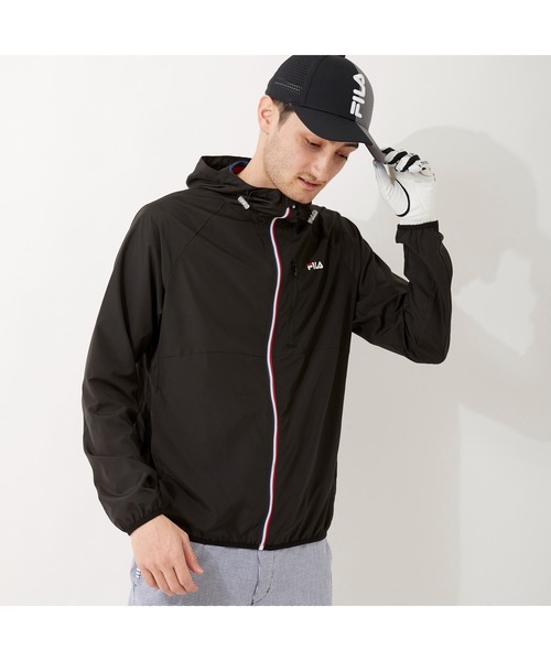 FILA GOLF(フィラゴルフ )の「FILA GOLF/フィラゴルフ ハイネックフード ラグランスリーブ ポケッタブルブルゾン/撥水加工 吸汗速乾 UVカット/ゴルフウェア/メンズ(ブルゾン・メンズ・ブルー/ブラック/ネイビー・LL/M/3L/L)」の2枚目の写真