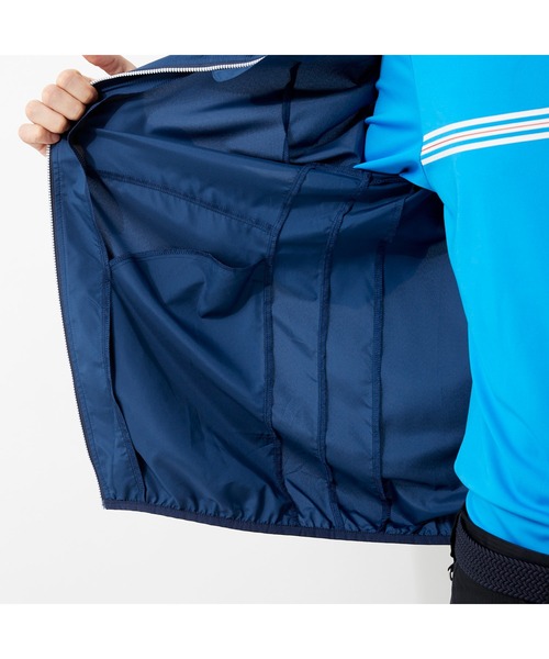 FILA GOLF(フィラゴルフ )の「FILA GOLF/フィラゴルフ ハイネックフード ラグランスリーブ ポケッタブルブルゾン/撥水加工 吸汗速乾 UVカット/ゴルフウェア/メンズ(ブルゾン・メンズ・ブルー/ブラック/ネイビー・LL/M/3L/L)」の17枚目の写真