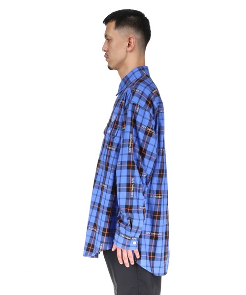 A BATHING APE（アベイシングエイプ）の「BAPE LOGO CHECK LOOSE FIT