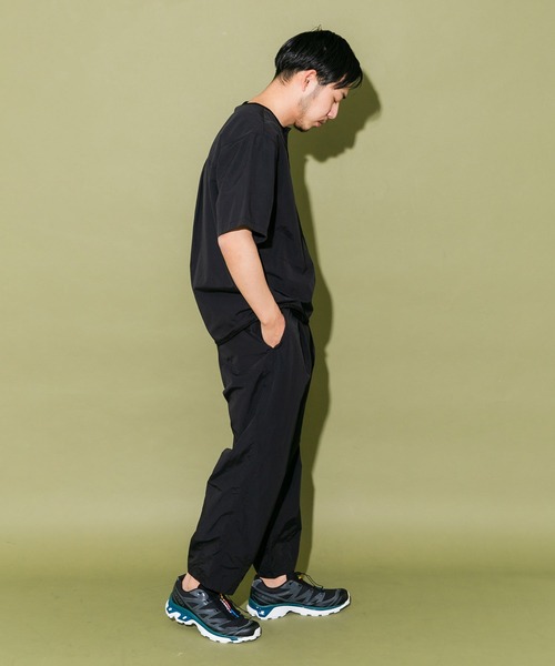 EKAL（エカル）の「『別注』BURLAP OUTFITTER×EKAL　サプレックスナイロンSSプルオーバー（Tシャツ/カットソー・メンズ・ブラック/グレー・MEDIUM/LARGE）」の11枚目の写真