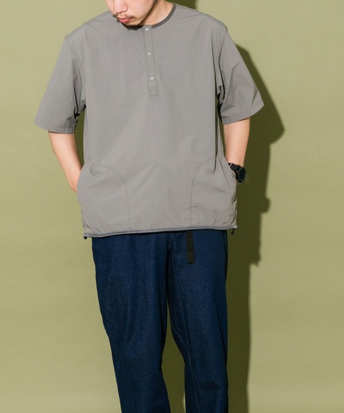 EKAL（エカル）の「『別注』BURLAP OUTFITTER×EKAL　サプレックスナイロンSSプルオーバー（Tシャツ/カットソー・メンズ・ブラック/グレー・MEDIUM/LARGE）」の17枚目の写真