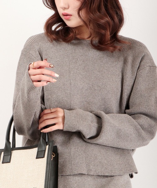 EACH.(イーチ)の「EACH 2wayバックリボンプルオーバー(ニット/セーター・レディース・グレー/イエロー・FREE)」の1枚目の写真