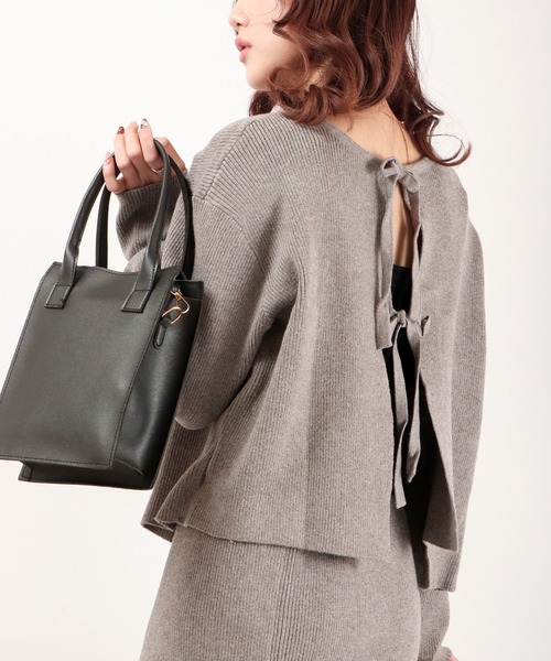 EACH.(イーチ)の「EACH 2wayバックリボンプルオーバー(ニット/セーター・レディース・グレー/イエロー・FREE)」の7枚目の写真