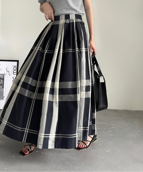 emi+（エミプラス）の「マルチチェックフレアスカート（スカート・レディース・ネイビー/ブラック/ベージュ/レッド/ブルー/オレンジ/グリーン/ブルーグリーン/イエロー/ライトブルー/グレー/モスグリーン・FREE）」の15枚目の写真