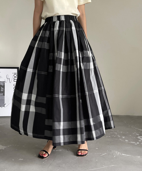 emi+（エミプラス）の「マルチチェックフレアスカート（スカート・レディース・ネイビー/ブラック/ベージュ/レッド/ブルー/オレンジ/グリーン/ブルーグリーン/イエロー/ライトブルー/グレー/モスグリーン・FREE）」の22枚目の写真