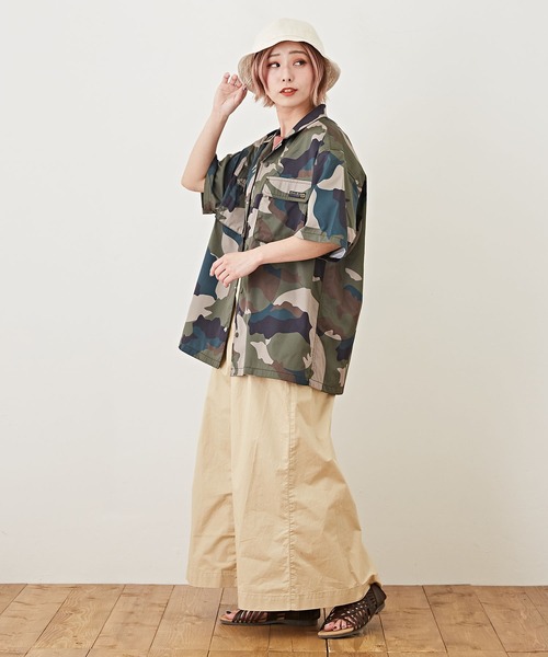 CUBE SUGAR（キューブシュガー）の「アクティブストレッチ総柄アウトドア半袖開襟シャツ（シャツ/ブラウス・レディース・カモフラージュ/オレンジ系その他/ネイビー×ホワイト・M）」の9枚目の写真