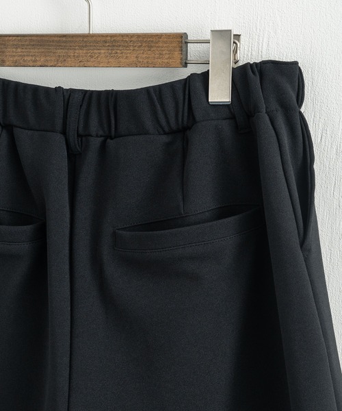 Rocky Monroe(ロッキーモンロー)の「カットジョーゼットリラックスストレッチ ワンタックワイドショートパンツ(その他パンツ・メンズ・ネイビー/ベージュ/ライトブルーグレー/杢グレー/ブラック/ホワイト・M/L/XL)」の22枚目の写真
