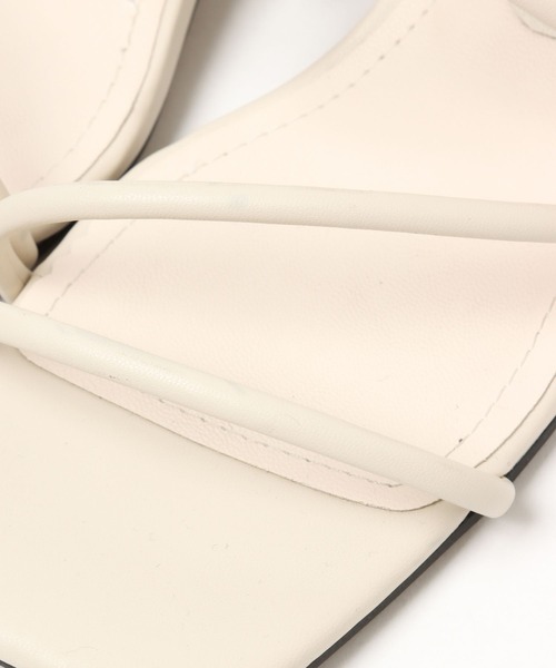 Andemiu（アンデミュウ）の「ナロークリアサンダル276770（サンダル・レディース・ホワイト/ブラック/ブラウン/ダークブラウン・SMALL/MEDIUM/LARGE）」の9枚目の写真