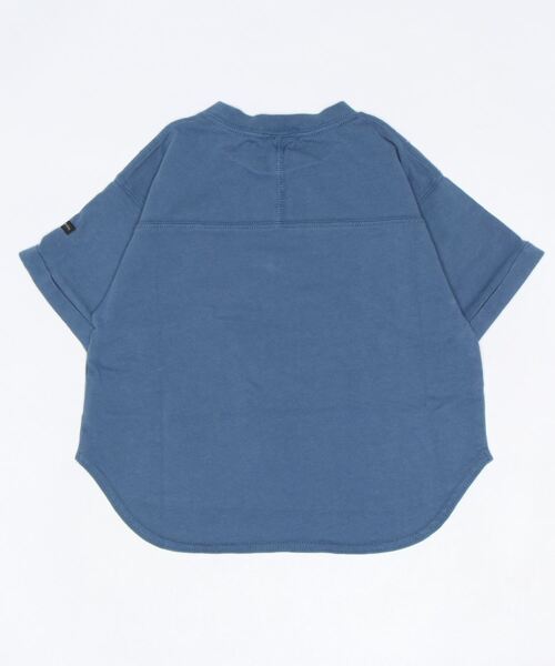 quoti use fith（クゥオティ　ユース　フィス）の「ベーシック天竺 BIG フットボール 半袖 Tシャツ（Tシャツ/カットソー・キッズ・ブルー/チャコールグレー/ホワイト・110/90/100/120/130/80）」の4枚目の写真