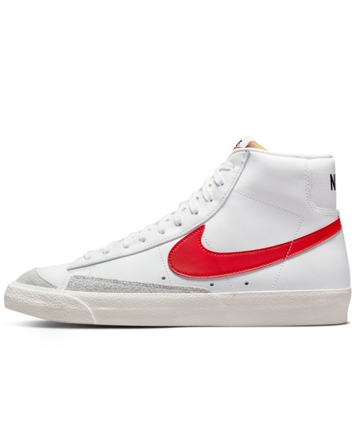NIKE(ナイキ)の「BLAZER MID '77 VNTG BQ6806-117(スニーカー・メンズ・ホワイト×レッド・25.5cm/26.5cm/27.5cm/28.5cm/30.0cm/25.0cm/26.0cm/27.0cm/28.0cm/29.0cm/24.5cm/24.0cm)」の4枚目の写真