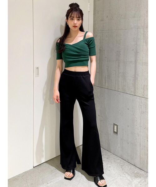 GYDA（ジェイダ）の「ハーフスリーブ2WAYカシュクールデザイントップス（Tシャツ/カットソー・レディース・ブラック/オフホワイト/グリーン・FREE）」の15枚目の写真