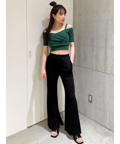 GYDA（ジェイダ）の「ハーフスリーブ2WAYカシュクールデザイントップス（Tシャツ/カットソー・レディース・ブラック/オフホワイト/グリーン・FREE）」の14枚目の写真