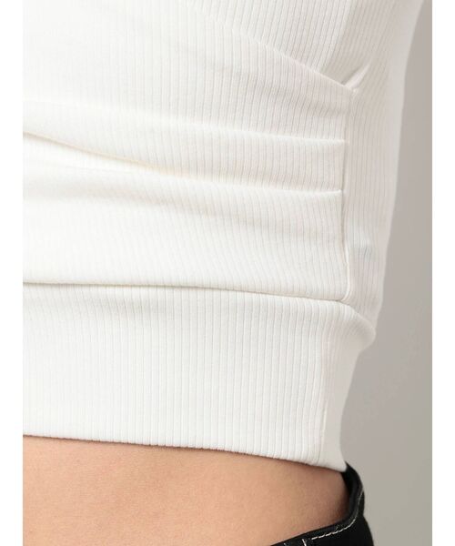 GYDA（ジェイダ）の「ハーフスリーブ2WAYカシュクールデザイントップス（Tシャツ/カットソー・レディース・ブラック/オフホワイト/グリーン・FREE）」の18枚目の写真