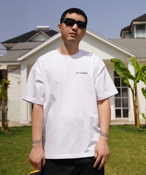 A FEW GOOD KIDS(ア フュー グッド キッズ)の「A'GEM/9 × .kom『A FEW GOOD KIDS/ア フュー グッド キッズ』ANGEL CIRCLE LOGO T-shirt/エンジェル 3Dサークルロゴ ベーシック 半袖Tシャツ(Tシャツ/カットソー・メンズ・ホワイト/ブラック・M/L)」の5枚目の写真