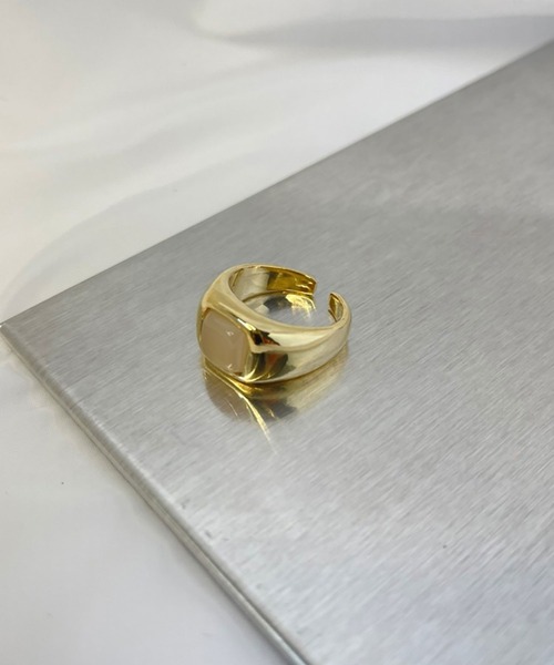 BROTHERHOOD(ブラザーフッド)の「【earyear】スクエアストーントップ ボリュームリング ゴールド(リング・レディース・クリア/レッド/ブルー/グリーン/ホワイト/ブラック/グレー・FREE)」の11枚目の写真