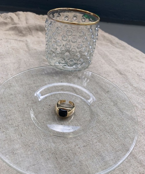 BROTHERHOOD(ブラザーフッド)の「【earyear】スクエアストーントップ ボリュームリング ゴールド(リング・レディース・クリア/レッド/ブルー/グリーン/ホワイト/ブラック/グレー・FREE)」の20枚目の写真