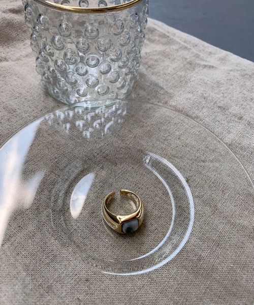 BROTHERHOOD(ブラザーフッド)の「【earyear】スクエアストーントップ ボリュームリング ゴールド(リング・レディース・クリア/レッド/ブルー/グリーン/ホワイト/ブラック/グレー・FREE)」の18枚目の写真