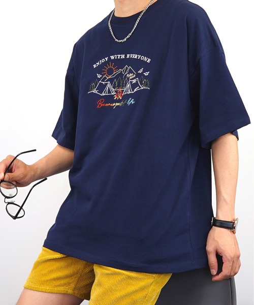 Burner(バーナー)の「【GROOVY STORE】ビッグシルエット 刺繍 キャンプ Tシャツ USAコットン(Tシャツ/カットソー・メンズ・ネイビー/ブラック/グリーン/ホワイト・M/LL/L)」の4枚目の写真