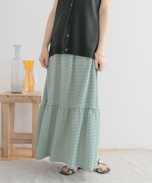 ITEMS URBANRESEARCH(アイテムズ アーバンリサーチ)の「チェックキリカエスカート(スカート・レディース・ブラック/オレンジ/グリーン・FREE)」の2枚目の写真
