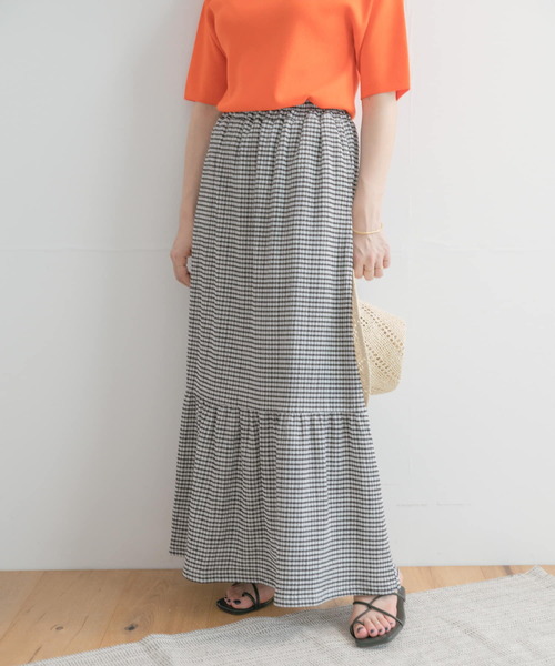 ITEMS URBANRESEARCH(アイテムズ アーバンリサーチ)の「チェックキリカエスカート(スカート・レディース・ブラック/オレンジ/グリーン・FREE)」の1枚目の写真