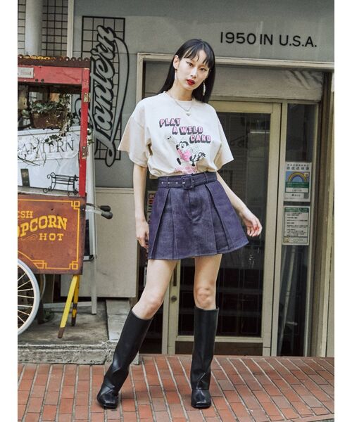 jouetie(ジュエティ)の「レトログラフィックBIG Tシャツ(Tシャツ/カットソー・レディース・ブラック/パープル/アイボリー・MEDIUM)」の14枚目の写真