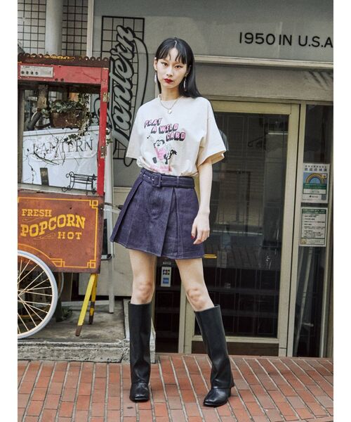 jouetie(ジュエティ)の「レトログラフィックBIG Tシャツ(Tシャツ/カットソー・レディース・ブラック/パープル/アイボリー・MEDIUM)」の15枚目の写真