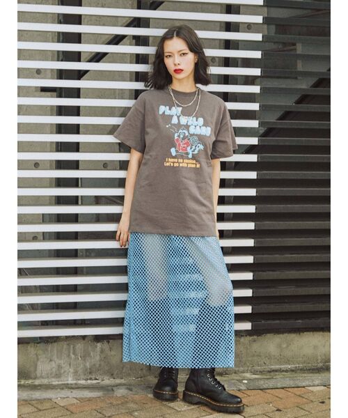 jouetie(ジュエティ)の「レトログラフィックBIG Tシャツ(Tシャツ/カットソー・レディース・ブラック/パープル/アイボリー・MEDIUM)」の22枚目の写真