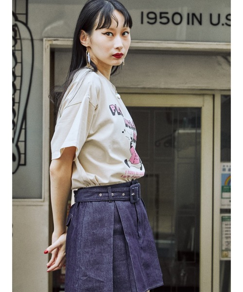 jouetie(ジュエティ)の「レトログラフィックBIG Tシャツ(Tシャツ/カットソー・レディース・ブラック/パープル/アイボリー・MEDIUM)」の9枚目の写真