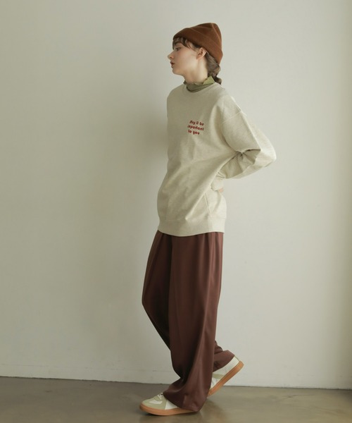 onetome（ワントゥーミー）の「オーバーサイズロゴスウェット【ユニセックス】（スウェット・レディース・ネイビー/オートミール・M/XL）」の19枚目の写真