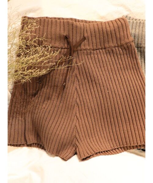 MURUA（ムルーア）の「リブニットキュロット（スウェットパンツ・レディース・カーキ/ブラック/モカ/グレー・FREE）」の4枚目の写真