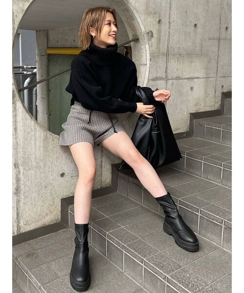 MURUA（ムルーア）の「リブニットキュロット（スウェットパンツ・レディース・カーキ/ブラック/モカ/グレー・FREE）」の10枚目の写真