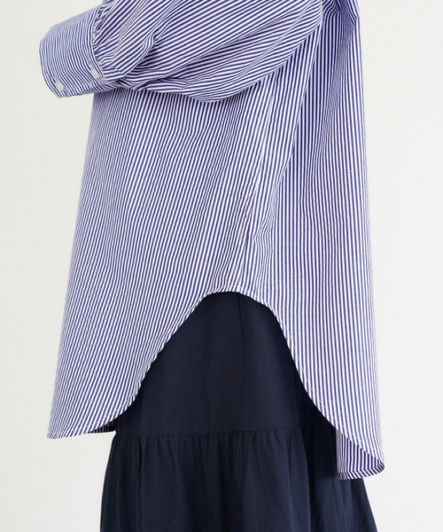 Chaco closet(チャコ クローゼット)の「ボリュームスリーブオーバーサイズバンドカラーシャツ(シャツ/ブラウス・レディース・チェリーピンク/グリーン/サックスブルー/オフホワイト/レッド/ネイビー/パープル・FREE)」の19枚目の写真