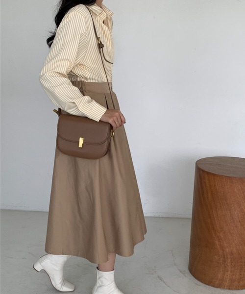 ECLIN（エクラン）の「フェイクレザー ミニショルダーバッグ（ショルダーバッグ・レディース・ブラック/ブラウン/アイボリー・FREE）」の10枚目の写真