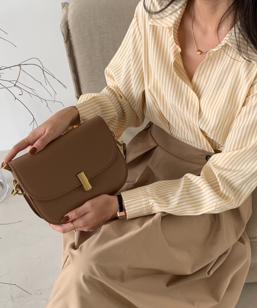 ECLIN（エクラン）の「フェイクレザー ミニショルダーバッグ（ショルダーバッグ・レディース・ブラック/ブラウン/アイボリー・FREE）」の15枚目の写真