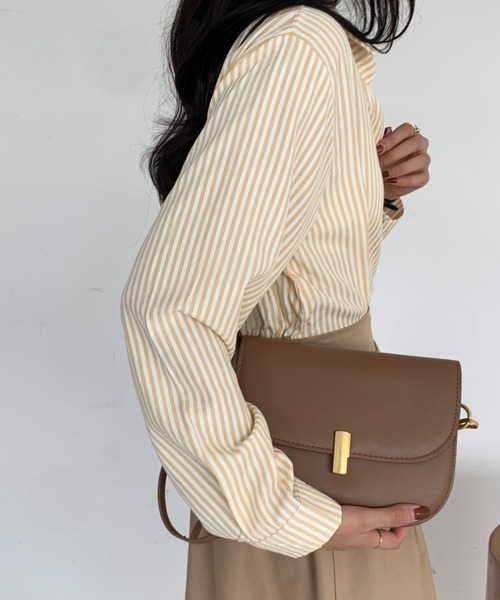 ECLIN（エクラン）の「フェイクレザー ミニショルダーバッグ（ショルダーバッグ・レディース・ブラック/ブラウン/アイボリー・FREE）」の20枚目の写真