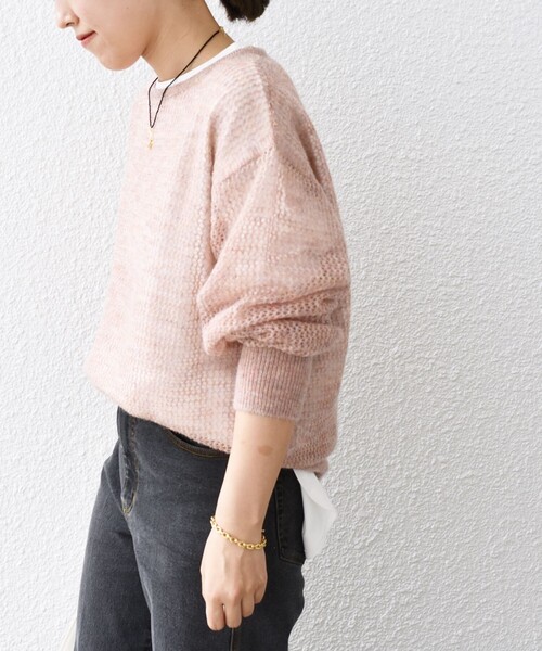 SHIPS(シップス)の「*メッシュモヘヤ×カットソーコンビネーション◆(ニット/セーター・レディース・ブラック/ピンク/グリーン/ナチュラル/ライトパープル・ONE SIZE)」の9枚目の写真