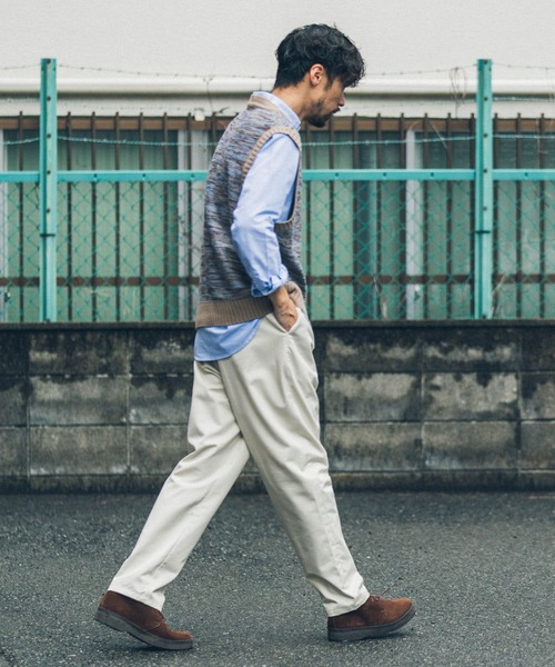 URBAN RESEARCH Sonny Label(アーバンリサーチサニーレーベル)の「メランジクルーネックニットベスト(ベスト・メンズ・グレー系その他/ベージュ系その他・MEDIUM/LARGE)」の10枚目の写真