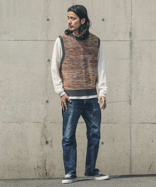 URBAN RESEARCH Sonny Label(アーバンリサーチサニーレーベル)の「メランジクルーネックニットベスト(ベスト・メンズ・グレー系その他/ベージュ系その他・MEDIUM/LARGE)」の12枚目の写真