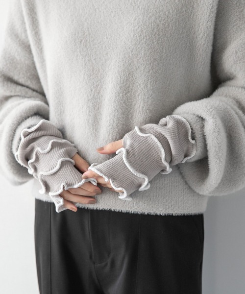 HARE（ハレ）の「デザインアームウォーマ－(HARE)（アームカバー・レディース・ブラック/グレー・FREE）」の9枚目の写真