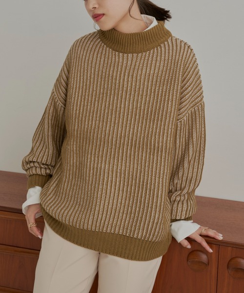 CLEARIMPRESSION （クリアインプレッション）の「バイカラーリブ編みオーバーサイズニット（ニット/セーター・レディース・ブラック/ベージュ/オリーブ・FREE）」の3枚目の写真