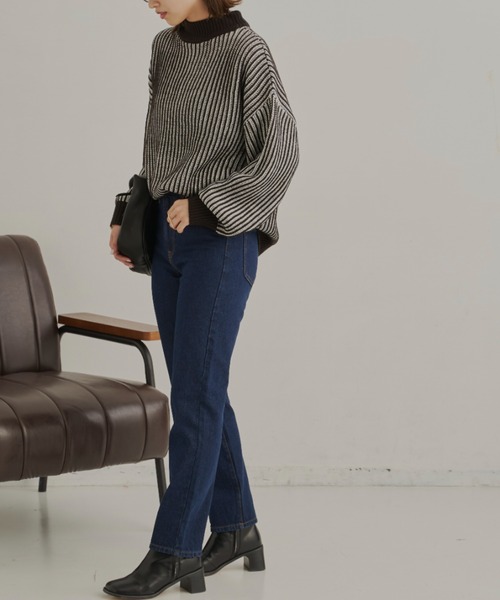 CLEARIMPRESSION （クリアインプレッション）の「バイカラーリブ編みオーバーサイズニット（ニット/セーター・レディース・ブラック/ベージュ/オリーブ・FREE）」の10枚目の写真