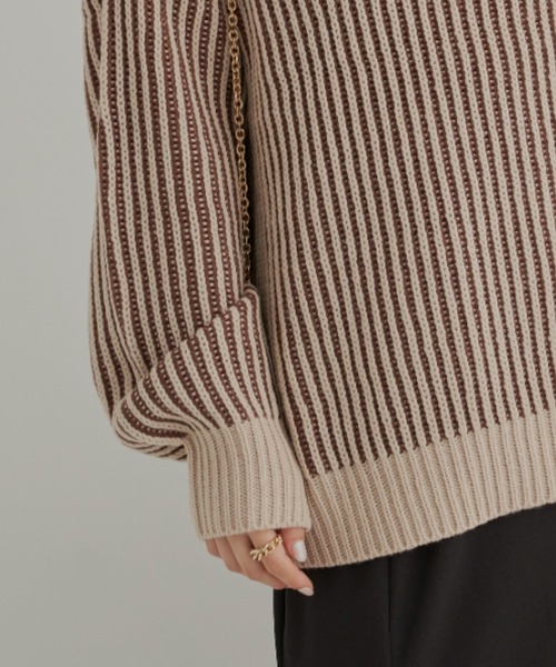 CLEARIMPRESSION （クリアインプレッション）の「バイカラーリブ編みオーバーサイズニット（ニット/セーター・レディース・ブラック/ベージュ/オリーブ・FREE）」の22枚目の写真