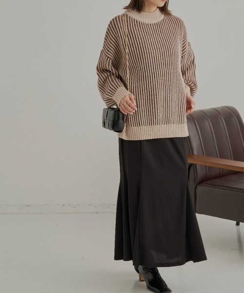 CLEARIMPRESSION （クリアインプレッション）の「バイカラーリブ編みオーバーサイズニット（ニット/セーター・レディース・ブラック/ベージュ/オリーブ・FREE）」の12枚目の写真