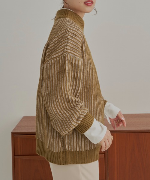 CLEARIMPRESSION （クリアインプレッション）の「バイカラーリブ編みオーバーサイズニット（ニット/セーター・レディース・ブラック/ベージュ/オリーブ・FREE）」の14枚目の写真