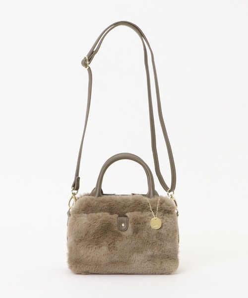 ikka（イッカ）の「エコファー2WAYミニショルダーバッグ（ショルダーバッグ・レディース・ブラック/ダークグリーン/オフホワイト/マスタード・FREE）」の19枚目の写真