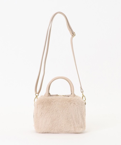 ikka（イッカ）の「エコファー2WAYミニショルダーバッグ（ショルダーバッグ・レディース・ブラック/ダークグリーン/オフホワイト/マスタード・FREE）」の7枚目の写真