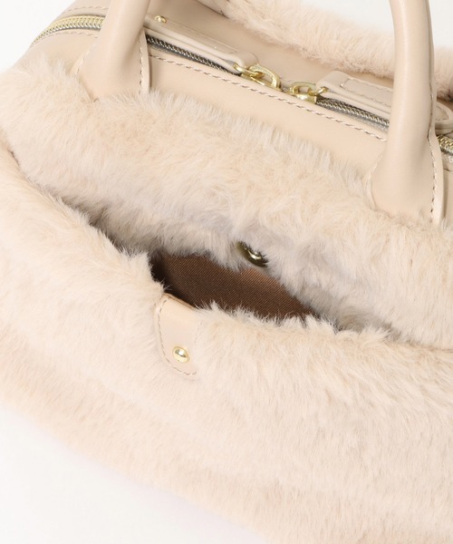 ikka（イッカ）の「エコファー2WAYミニショルダーバッグ（ショルダーバッグ・レディース・ブラック/ダークグリーン/オフホワイト/マスタード・FREE）」の9枚目の写真