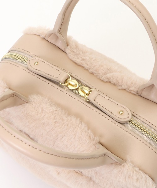 ikka（イッカ）の「エコファー2WAYミニショルダーバッグ（ショルダーバッグ・レディース・ブラック/ダークグリーン/オフホワイト/マスタード・FREE）」の11枚目の写真