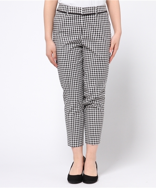 La TOTALITE（ラトータリテ）の「ギンガムチェックサブリナパンツ。（その他パンツ・レディース・ブラック/コバルトブルー・38/36/40）」の3枚目の写真